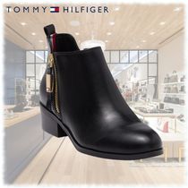 新作! Tommy Hilfiger ジッパークロージャー ロゴ ブーティー