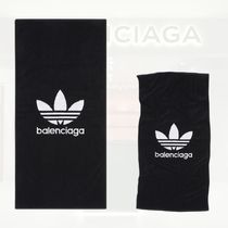 送料込直営店+BALENCIAGA/ADIDAS+ ビーチタオル