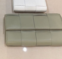 【すぐ届く】◆BOTTEGAVENETA フラップウォレット ギフト包装可