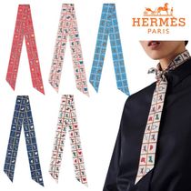 入手困難【HERMES】ツイリー《Couvertures et Tenues de Jour》