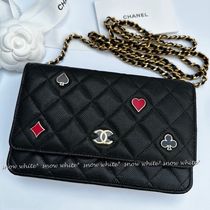 明日着 限定チャーム付♪ チェーンウォレット 斜掛け可 CHANEL