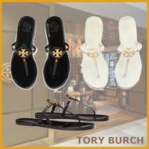 すぐ届く☆TORY BURCH トングサンダル 春夏コーデにぴったり◎