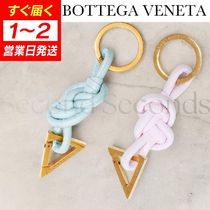 即発 BOTTEGA VENETA レザーノット キーリング 13cm リング径3cm