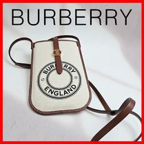 ☆【BURBERRY】☆キャンバスフォンケースウィズストラッ.プ☆