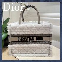 ☆もこもこ感が可愛い☆ DIOR BOOK TOTE ミディアムバッグ