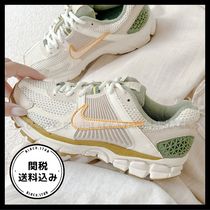 【国内未発売】NIKE ZOOM VOMERO 5 Cooks Up 送関込