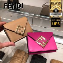 6万取引突破★UPS速達便利用！【FENDI】8M0480_折りたたみ財布