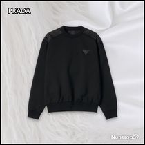 《PRADA》 UJL01A 10AU F0002 LOGO STRUD TECHNICAL SWEATSHIRT