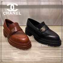 可愛い見た目！【CHANEL】ローファー モカシン