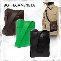 ◆BOTTEGA VENETA 23AW◆CASSETTE MINI ショルダーバッグ◆