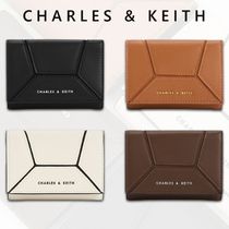 CHARLES＆KEITH シンプル三つ折りジップウォレット 折り畳み財布