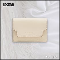 《MARNI》 PFMOW02U07LV520Z601W サフィアーノレザーウォレット