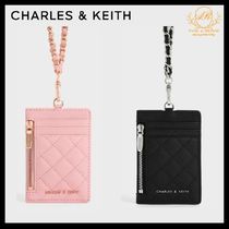 CHARLES＆KEITH ストラップ カードホルダー ブラック ピンク