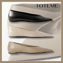 【TOTEME】3色☆ Asymmetric Ballerina レザー フラットシューズ