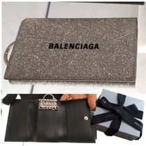 国内発送[BALENCIAGA]キーケース スパークリング生地 グリッター