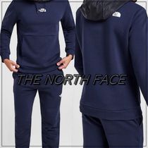 THE NORTH FACE///テープロゴ フリース フーディ&ジョガー