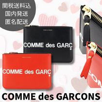 ユニセックス【COMME des GARCONS 】ロゴ入りレザーポーチ 黒 赤