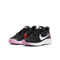 ジュニア 【NIKE】STAR RUNNER 4 NN SE GS BLACK/WHITE 国内発送