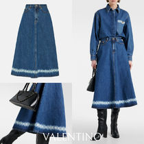 春夏活躍*VALENTINO*Vロゴ付ダメージコットンデニムスカート