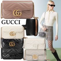 国内直営**GUCCI**　キルティングレザー スーパーミニバッグ