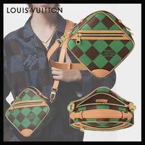 Louis Vuitton《チェスメッセンジャー》緑 ダミエ レザー 直営店