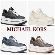 【Michael Kors】Hayes エンパイヤ シグネチャー ロゴスニーカー