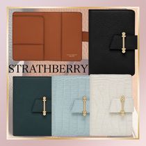 【STRATHBERRY】パスポート ホルダー