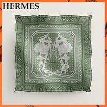 ☆フリルがエレガントな華やかさ☆【Hermes】スカーフ70　カーキ