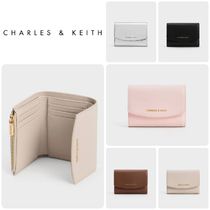 ★CHARLES&KEITH★Curved Front Flap Wallet /送料込