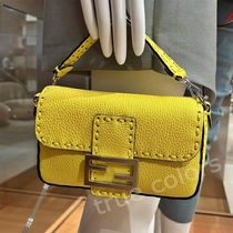 FENDI 24SS BAGUETTE ステッチ装飾 レザー ミニ バッグ *YELLOW