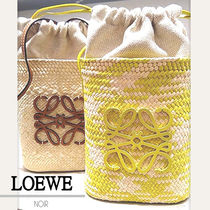 国内即発　LOEWE　アナグラム チェック スクエアポケット