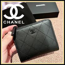 【上品シンプル♡】CHANEL キルティングジップコインケース