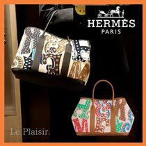 ☆可愛いくて便利な大容量☆【HERMES】トートバッグ