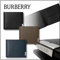 国内買付【BURBERRY】Bカット バイフォールド コインウォレット