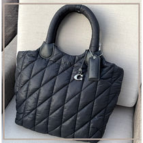 大きめサイズのぷっくりトート★【COACH】Iris Quilted Tote