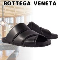 BOTTEGA VENETA*快適さとスタイルを兼ね備えた*レザー スライド