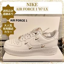 【完売必至カラー】NIKE AIR FORCE 1 '07 LX│ナイキシューズ 白