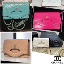 《エレガント☆彡》 CHANEL チェーン ウォレット