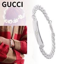 GUCCI*華やかな輝きを手に*ロゴ刻印入りシルバーIDブレスレット