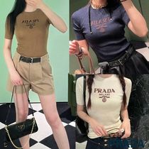 着回しが効く☆１枚でもインナーでも☆PRADA☆シルクロゴニット