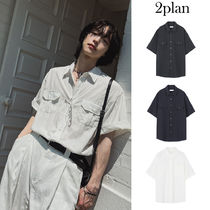 【2plan】Seukun two-pocket herringbone half shirt