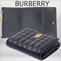 ♦Burberry♦ローラ キルティング 三つ折り 財布☆