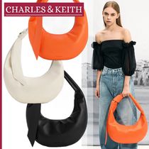 【国内即発】CHARLES&KEITH『Toni ノットカーブホーボーバッグ』