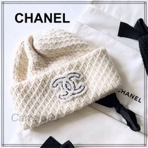 大人気【CHANEL】大人可愛いニット帽　　CCマーク　CCロゴ