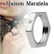 Maison Margiela*ラグジュアリーな魅力*ボルト＆ナットリング