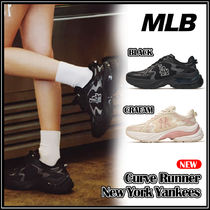 男女兼用★人気【MLB】Curve Runner New York Yankees 2色