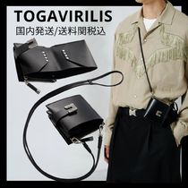 送料関税込★TOGAVIRILIS/Leather shoulder wallet aquare tip