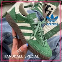 大人気 adidas HANDBALL SPEZIAL コーデに映えるカラー◎