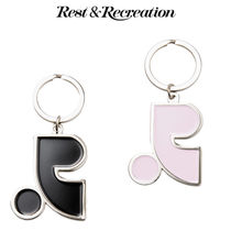 ★韓国人気★Rest & Recreation★RR LOGO KEYRING