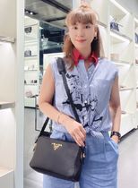 PRADA【セール】ダブルジップ レザーショルダーバッグ★関税込み